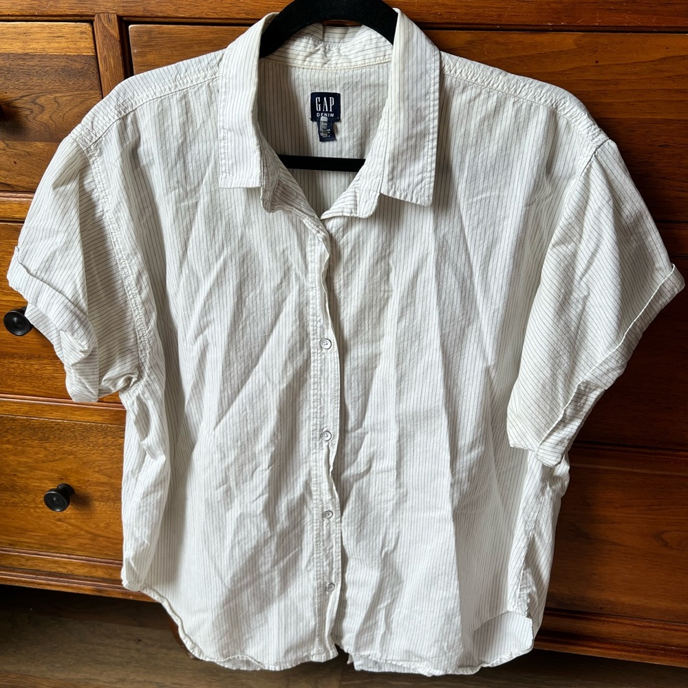 GAP Women's Casual Stripped White Button Down Shirt